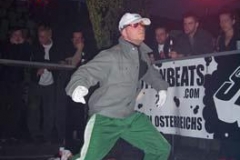 beats_deluxe_2_127_20070216_1909176081