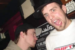 very_familiar_hiphop_jam_12_20070926_1820527032