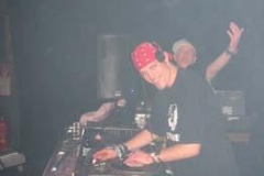 ppc_hiphop_xxl_223_20070223_2046590400