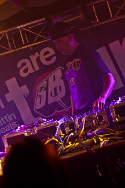 Break_Up_Club_8_-_Killer_Kung_Funk-2631