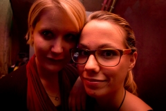 buc9-20111217-029-34