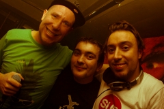 buc9-20111217-029-9