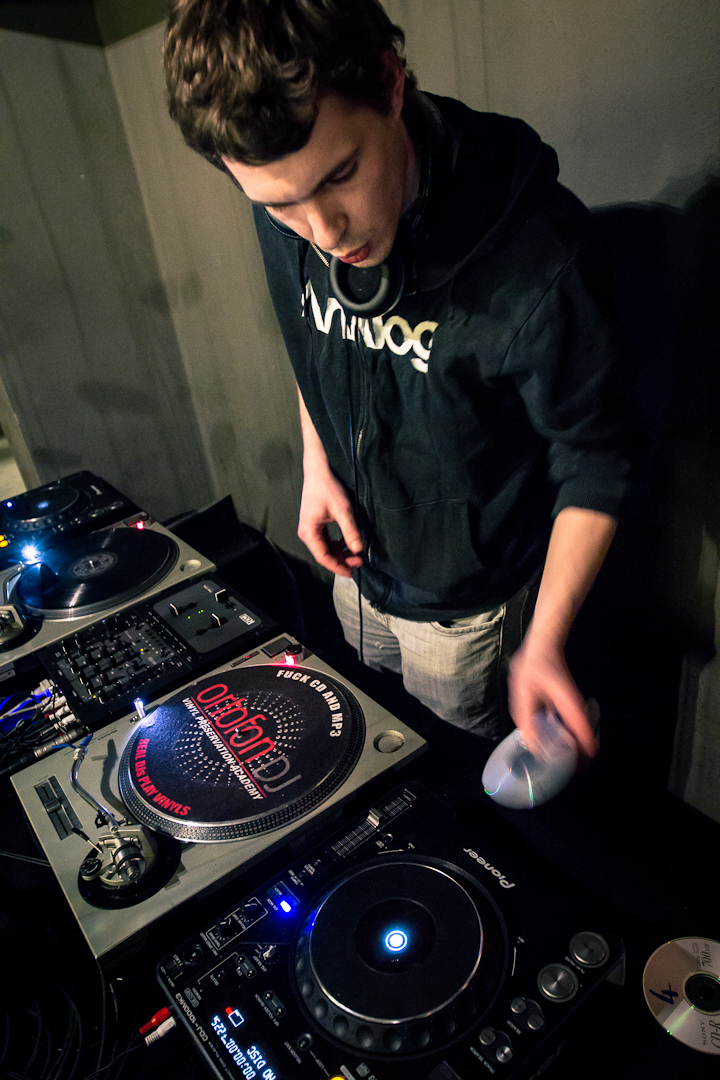 15_03_2013_StruttinBeats_presents_SOL_SHAKE_2_ft._HANS FORWARD_MG_0123