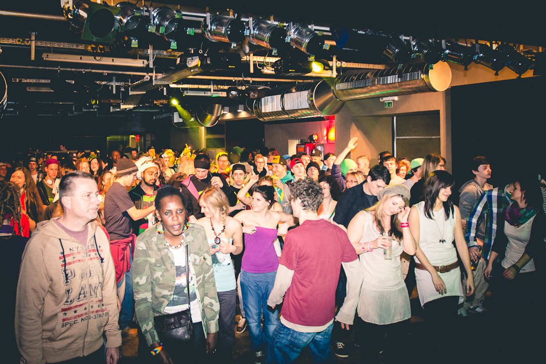 06_04_2013_StruttinBeats_presents_WILD_OUT_Special_PERFECT_GIDDIMANI_MG_0632