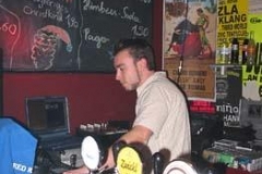 fresh_andy_vs_muva_pt_i_4_20070220_1612590335