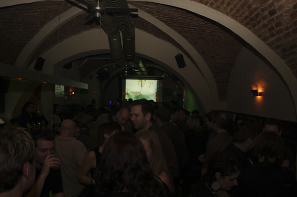 voltagewarmup_281109-5