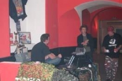 melounge_1_33_20070223_1102164556
